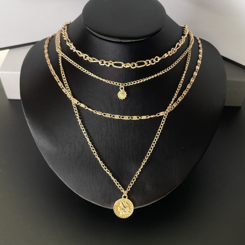 Bohemian Style Portrait Pendan - đánh giá và giá Layered Pendant Necklace Aesthetic