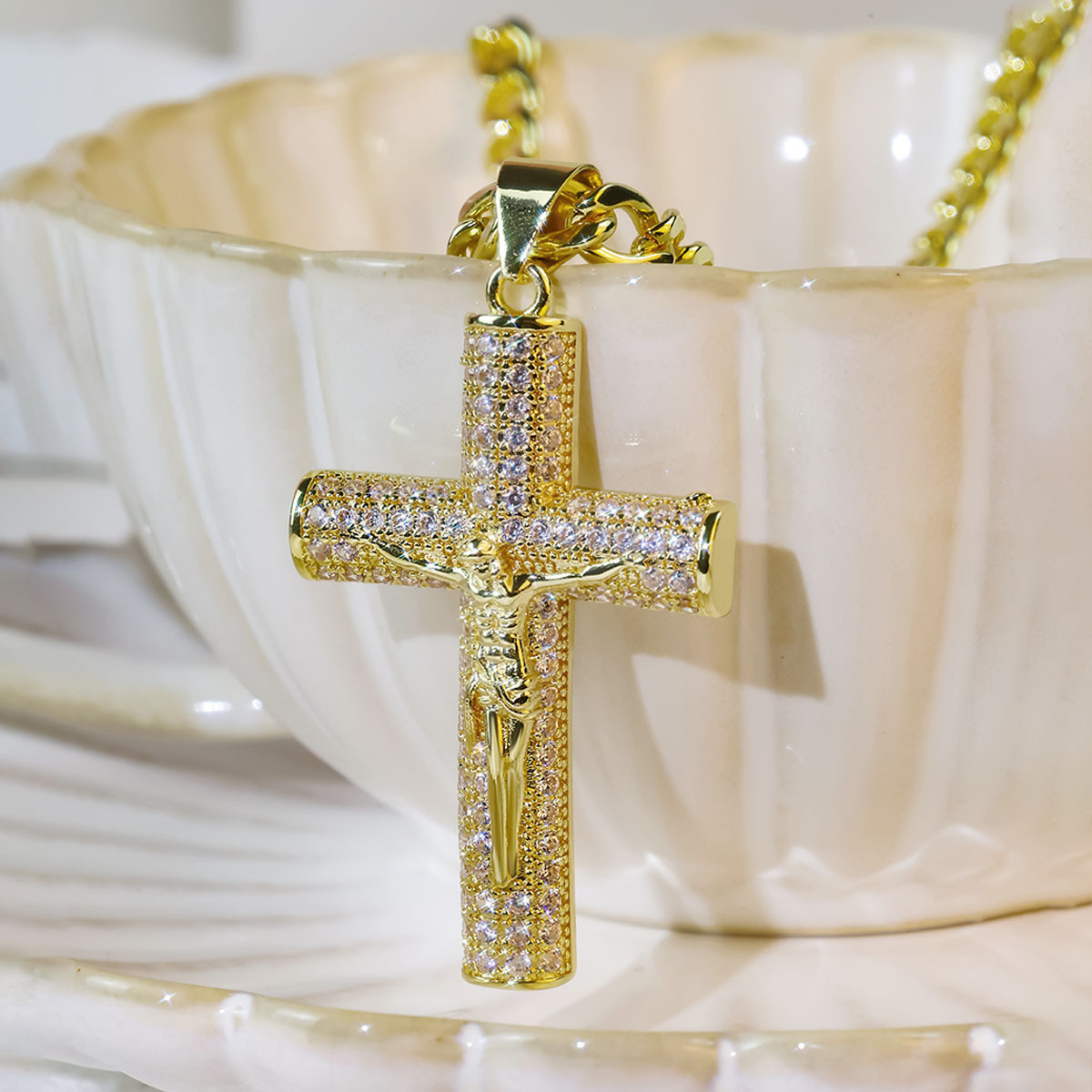 Gold-Plated Cross Necklace for - đánh giá và giá Cross Pendant Necklace Gold
