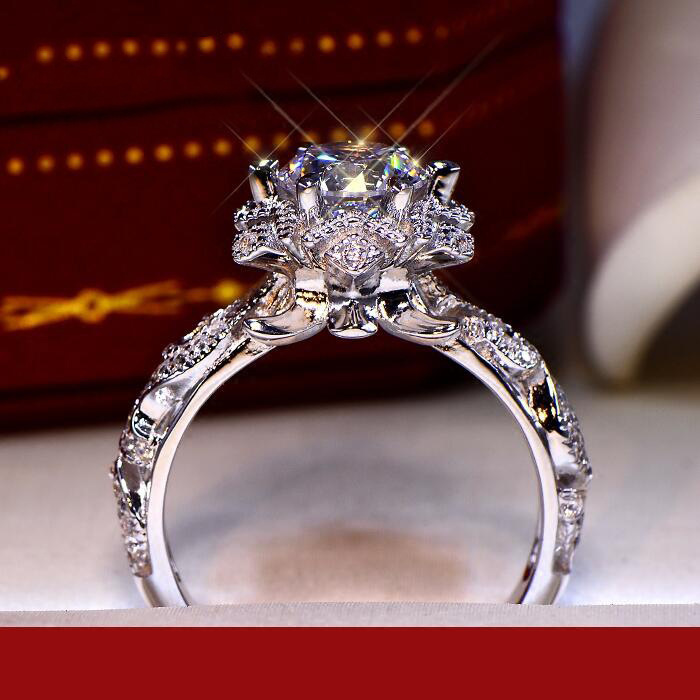 Hollow Flower Star S925 Sterli - đánh giá và giá Moissanite Engagement Ring 1 Carat