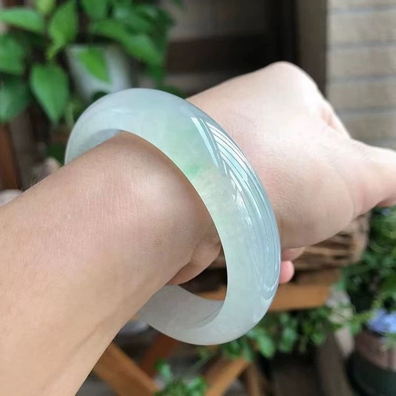 jade women, round shape, trans - đánh giá và giá Bracelets