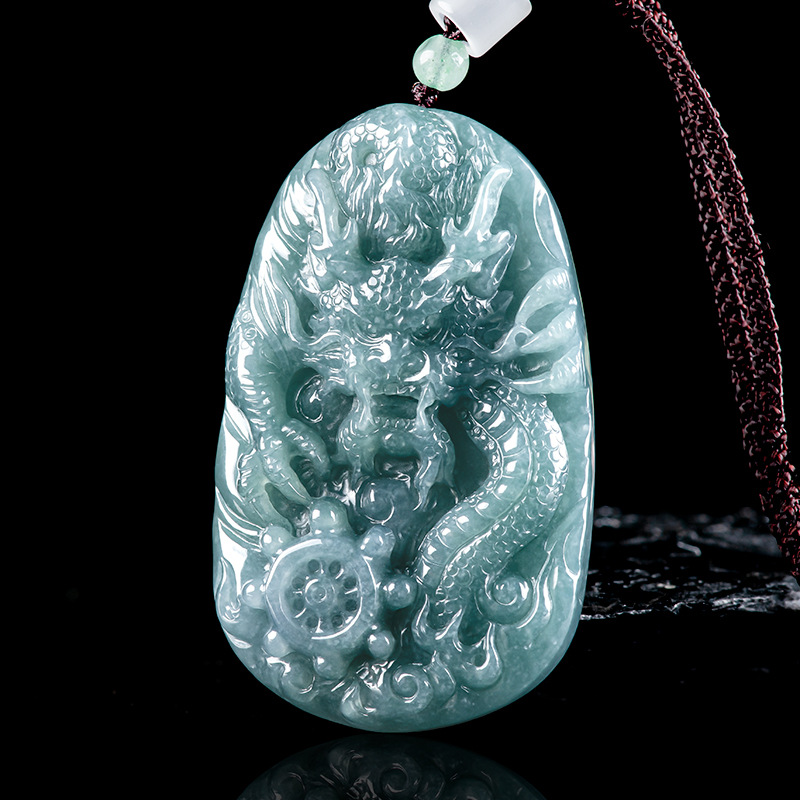 Burmese Jadeite Dragon Pendant - đánh giá và giá Necklaces