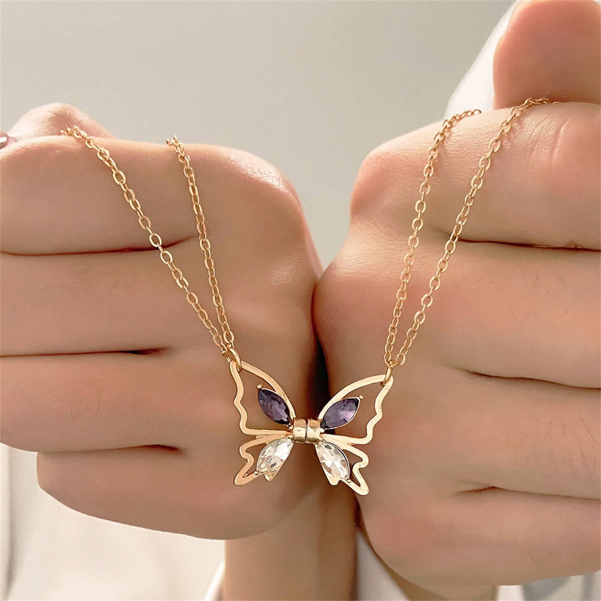 Lover BFF Magnetic Butterfly N - đánh giá và giá Magnetic Couple Matching Necklaces
