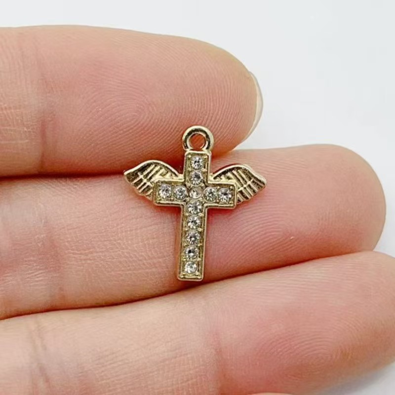 10pcs Diamond studded Gold Cro - đánh giá và giá Cross Pendant Necklace Gold