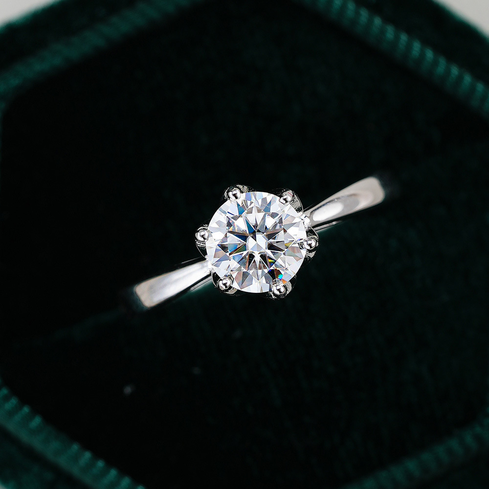 JoyceJelly Classic Six-Claw Mo - đánh giá và giá Moissanite Engagement Ring 1 Carat