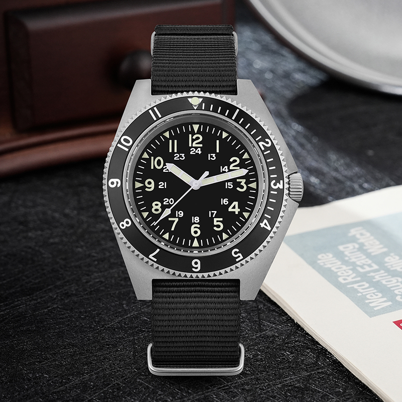 Watchdives WD1972 Quartz Watch - đánh giá và giá Watch Accessories