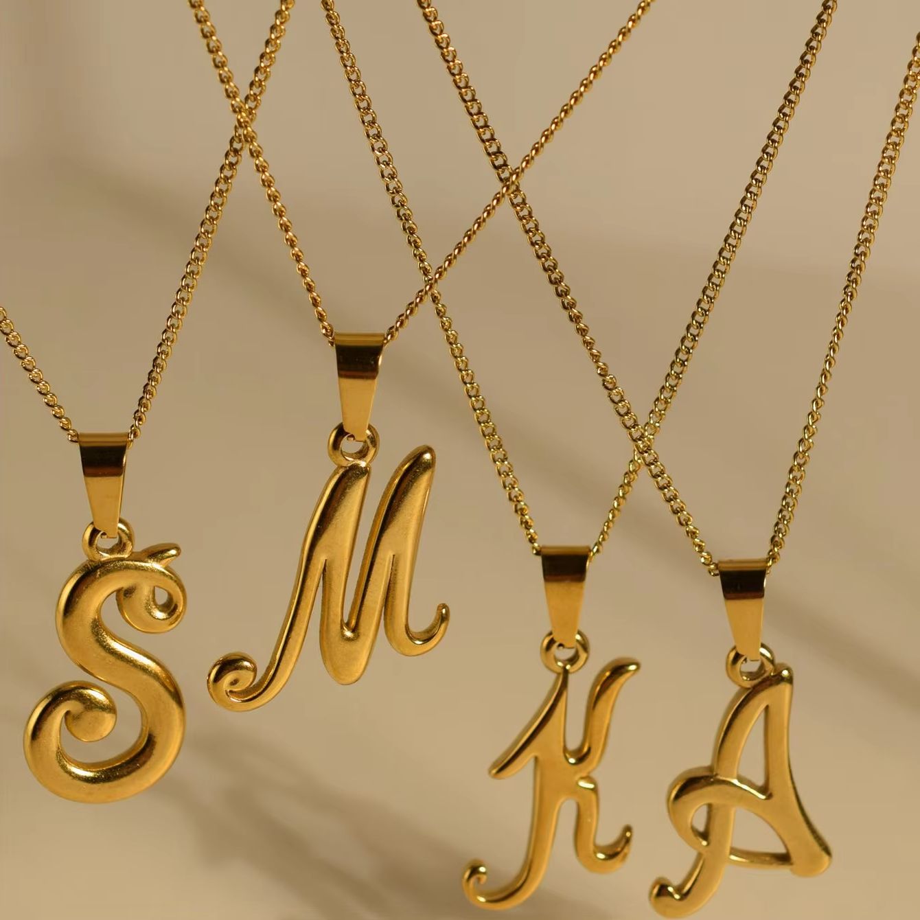 18k Gold Stainless Steel Vinta - đánh giá và giá Initial Letter Necklace 18K Gold
